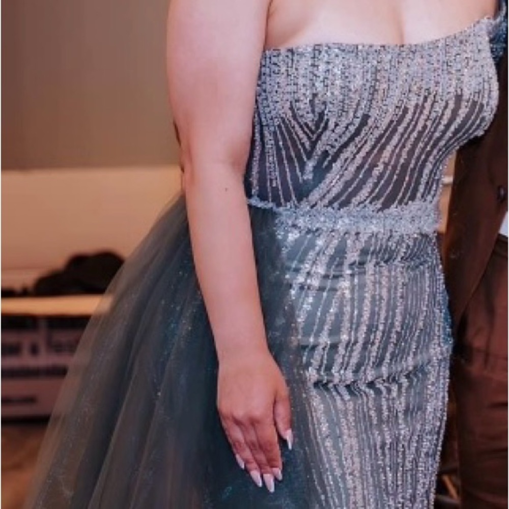 Elegant Blue Strapless Gown